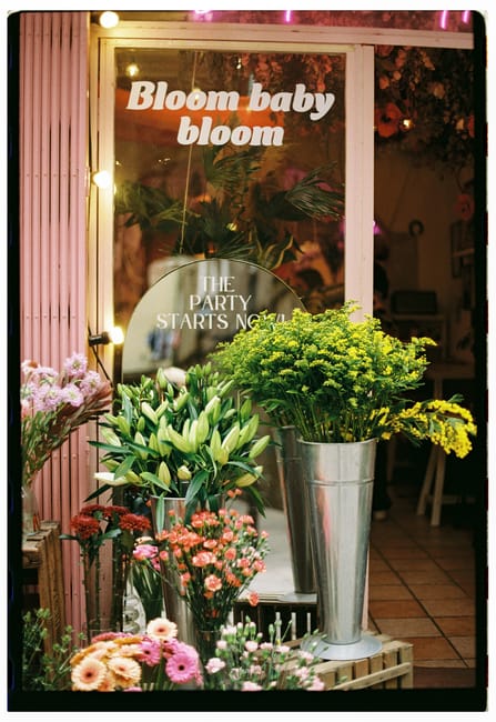 https://floristdalston.co.uk/blog/late-opening-florists-in-dalston-where-to-book-after-hours/